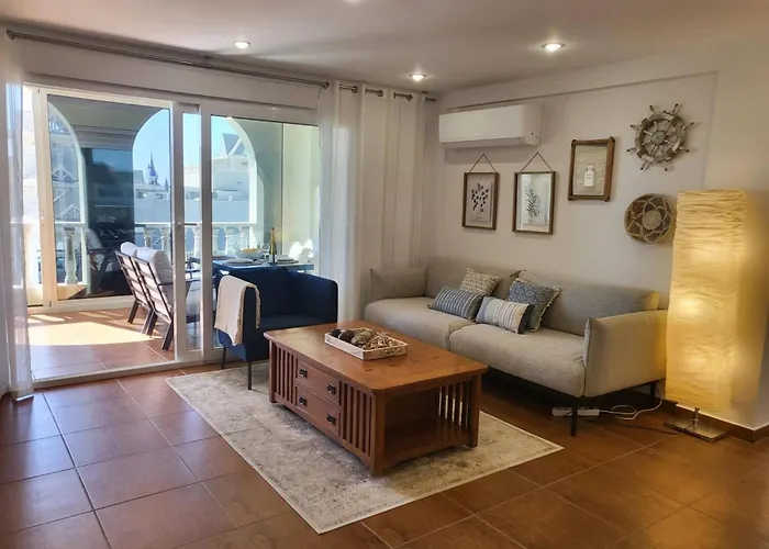 Family Golf & Sun By Helloapartments Apartamento *