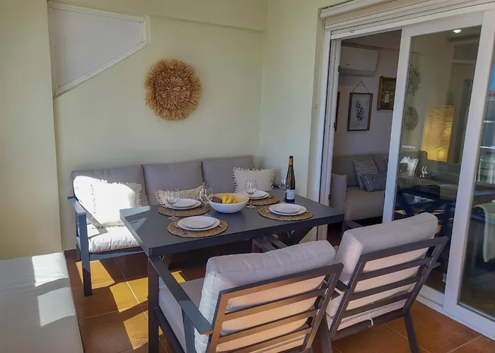 Family Golf & Sun By Helloapartments *