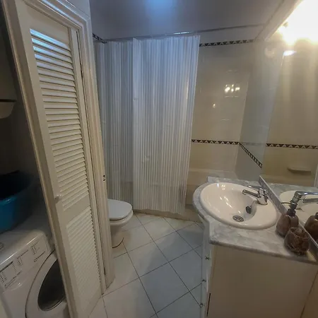 Family Golf & Sun By Helloapartments