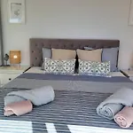 Family Golf & Sun By Helloapartments *