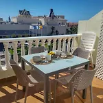 Family Golf & Sun By Helloapartments *